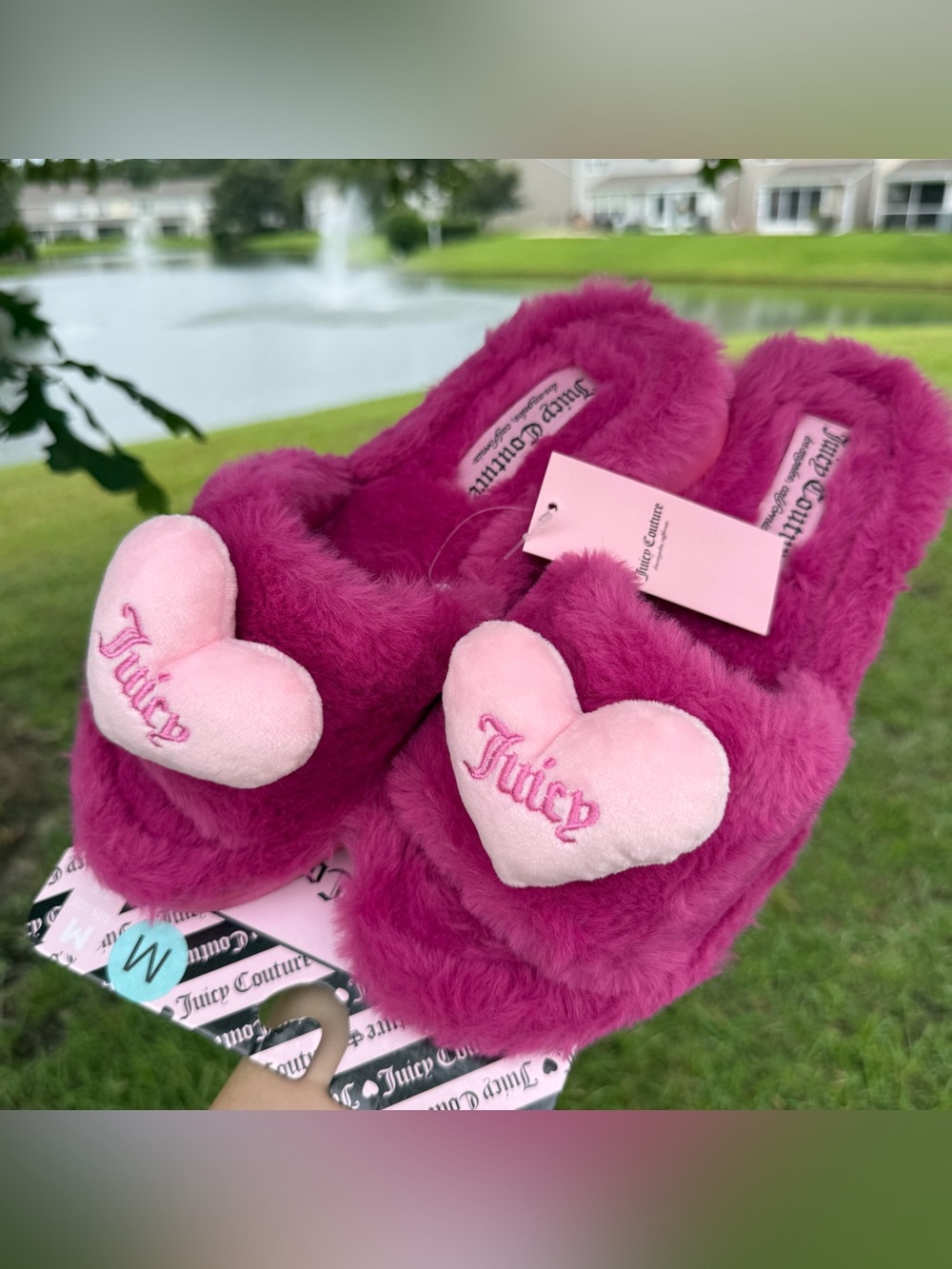 Juicy Couture Women's Fuchsia Plush Heart Slide Slippers size fits 7, 7.5 and 8